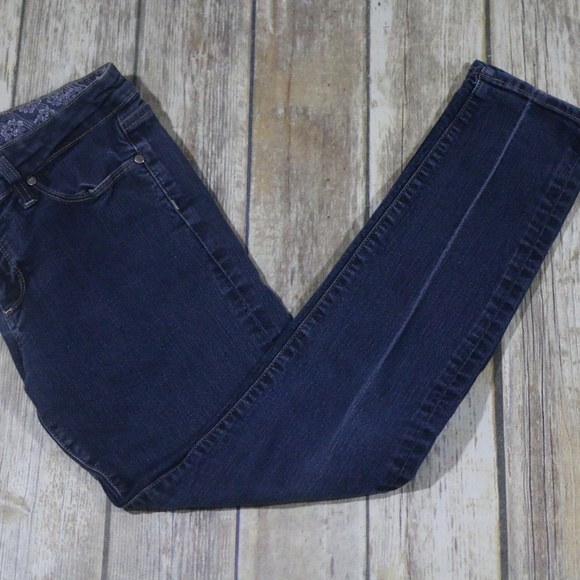 PAIGE Denim - Paige Roxbury Skinny Jeans Ankle Medium Wash 29x27